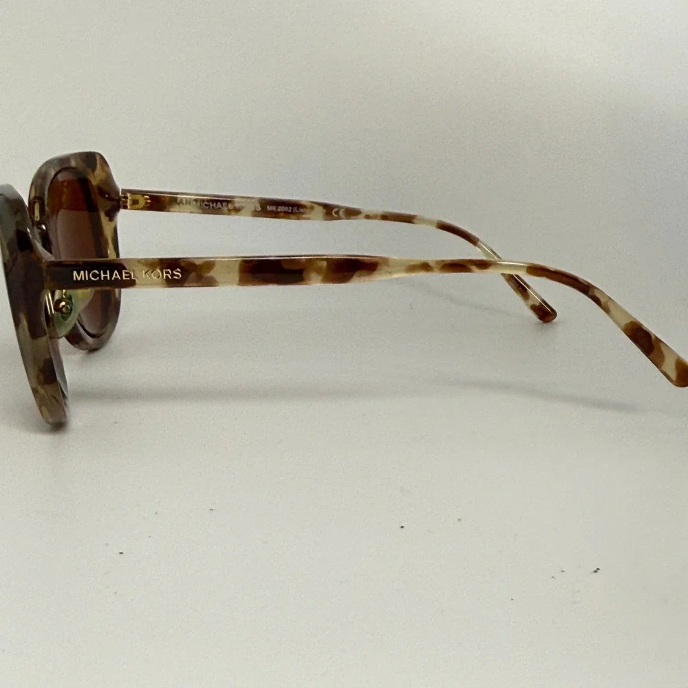 Michael Kors Lisbon MK 2062 33232L Tortoise Brown‎ Sunglasses 52-20-140 21846